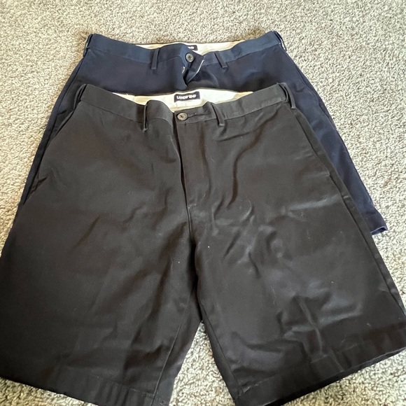 Land’s End Shorts - Size 35 - Picture 1 of 3